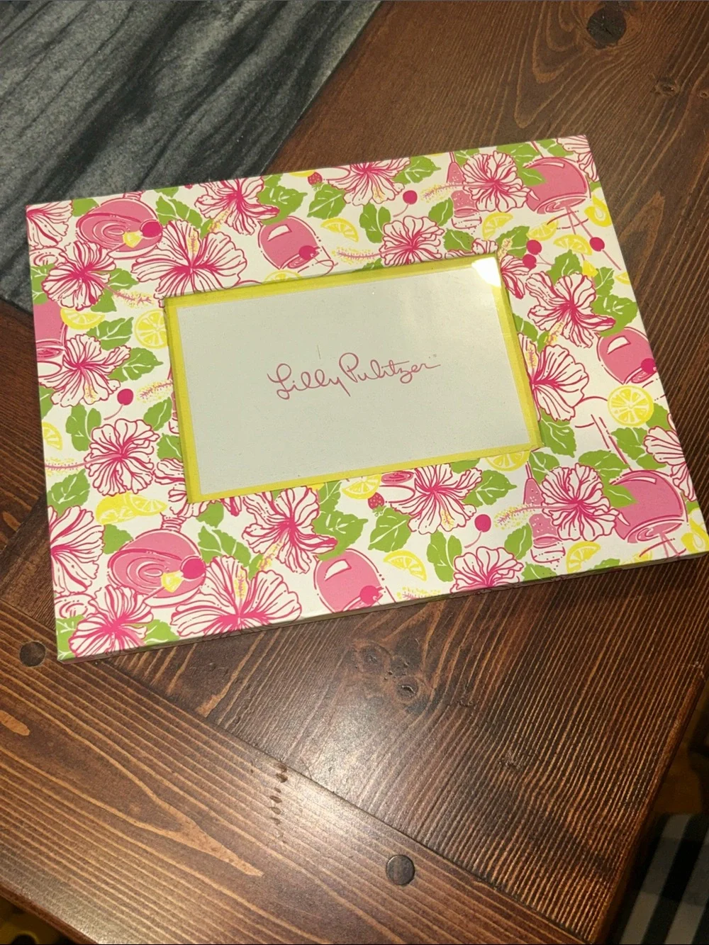 EUC Lilly Pulitzer floral picture frame